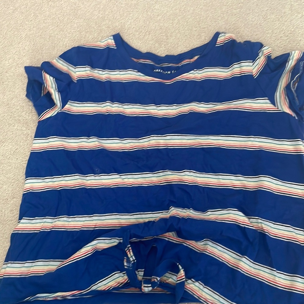 AMERICAN EAGLE rainbow tie front t-shirt!